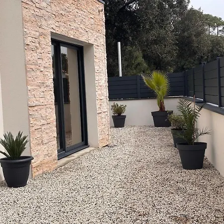 La Villa Villa *