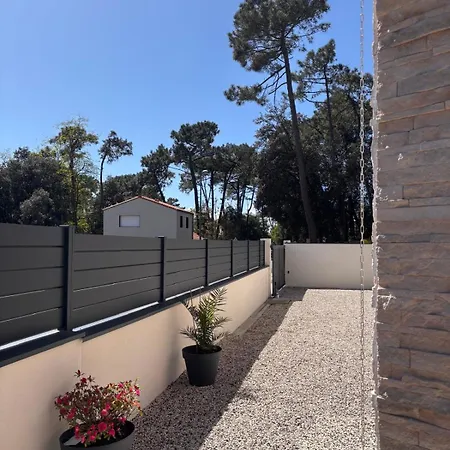 La Villa Villa